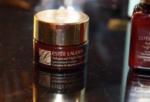 Estee_Lauder_First_Signs_Of_Ageing_Kit_07